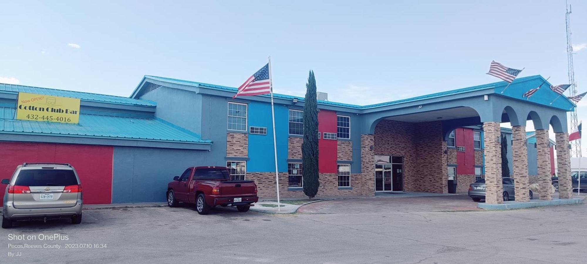 B&J Hotel And Apartments Pecos Exterior photo